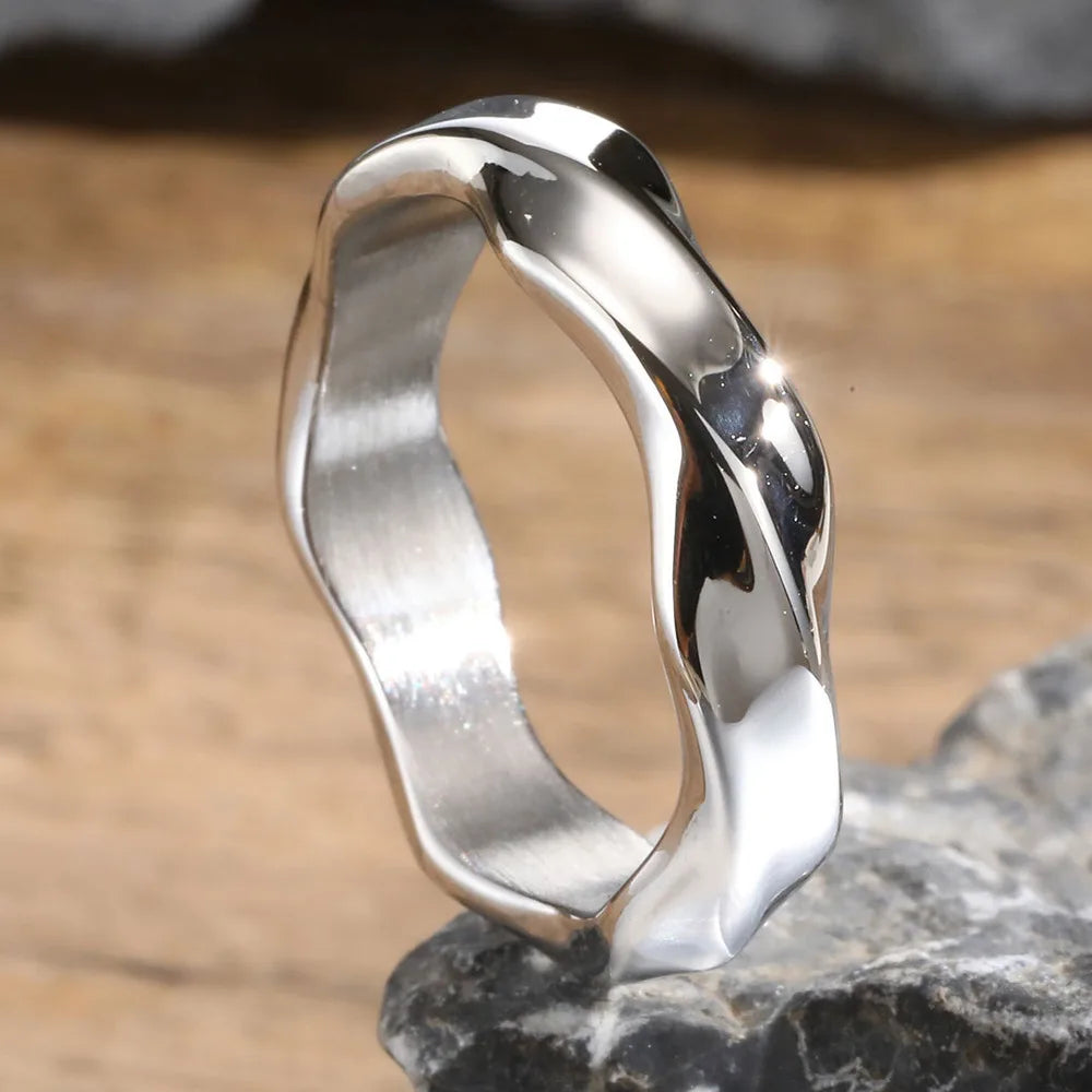 Abstract Y2K Twisted Ring