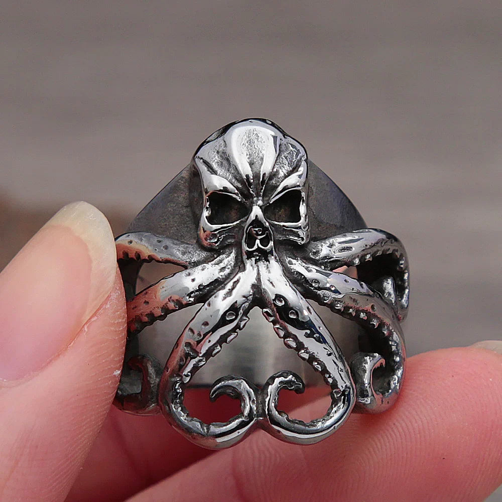 Chunky Y2K Pirate Skull Octopus Ring