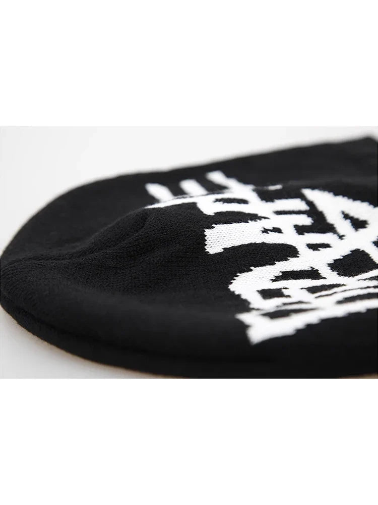 Y2K Beam Star Graphic Beanie