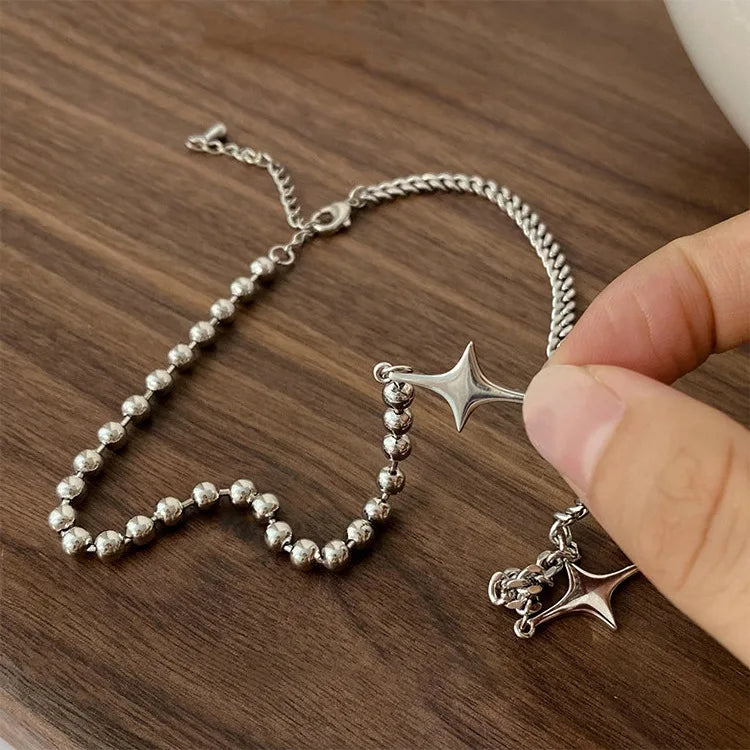 Y2K Interlocked Star Necklace