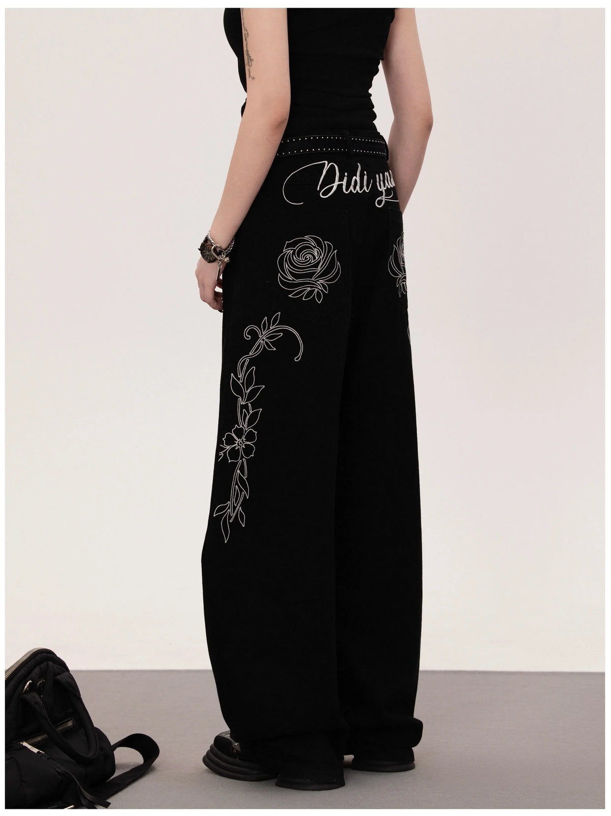 Y2K Rose Floral Embroidered Black Baggy Jeans