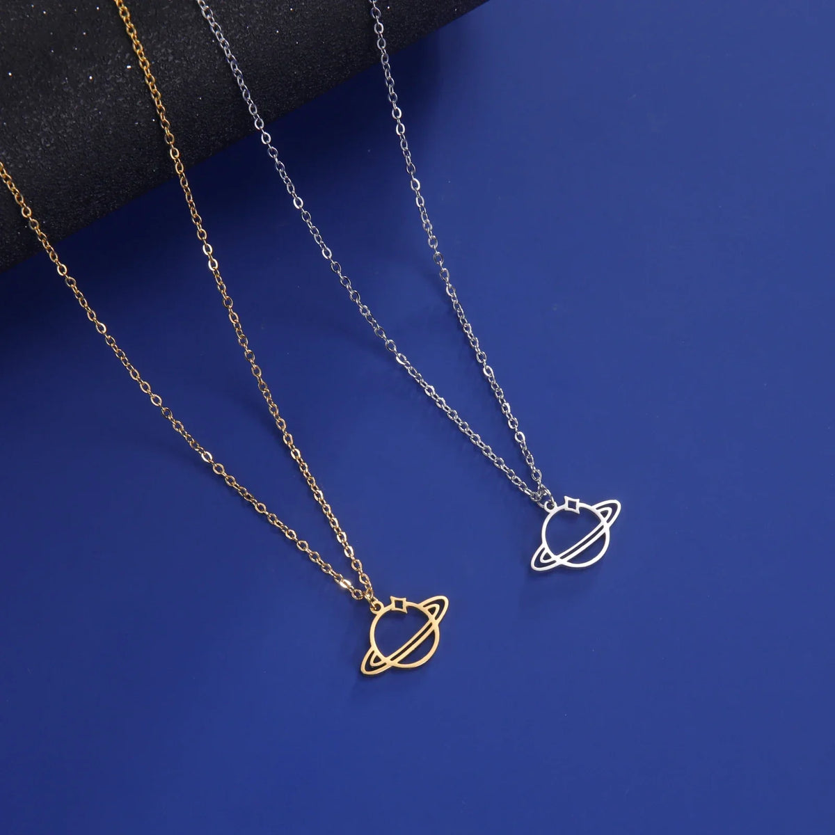 Y2K Saturn Planet Pendant Necklace