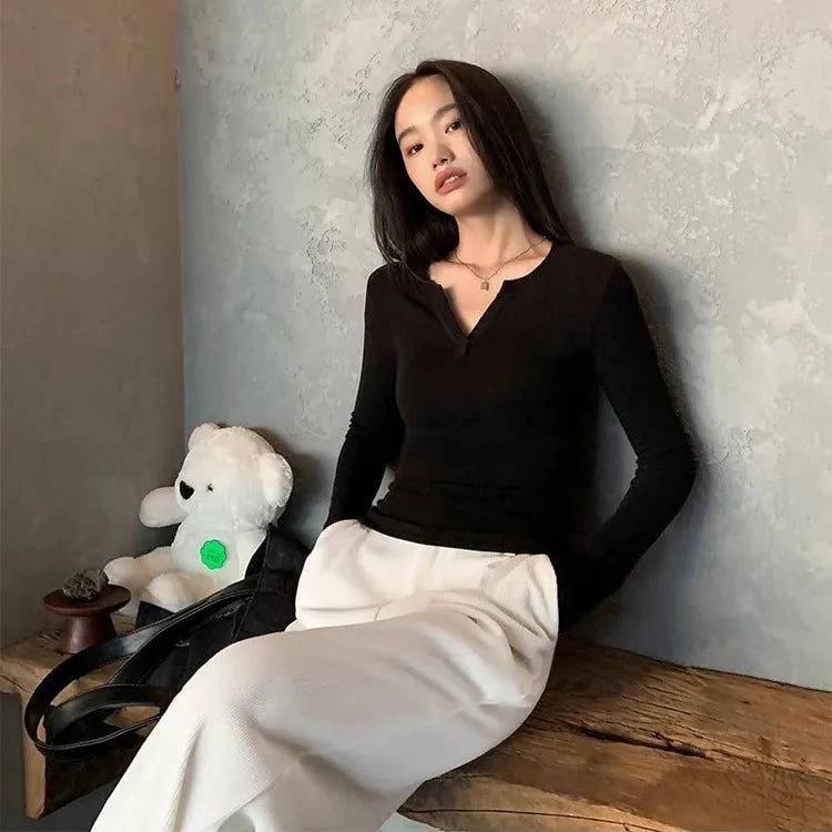 Y2K Slim Low Cut Long Sleeve Top