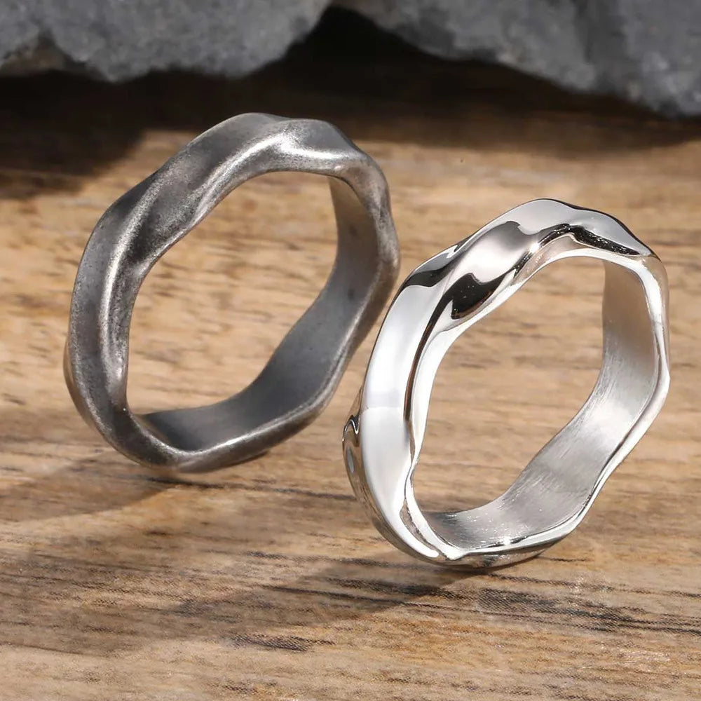 Abstract Y2K Twisted Ring