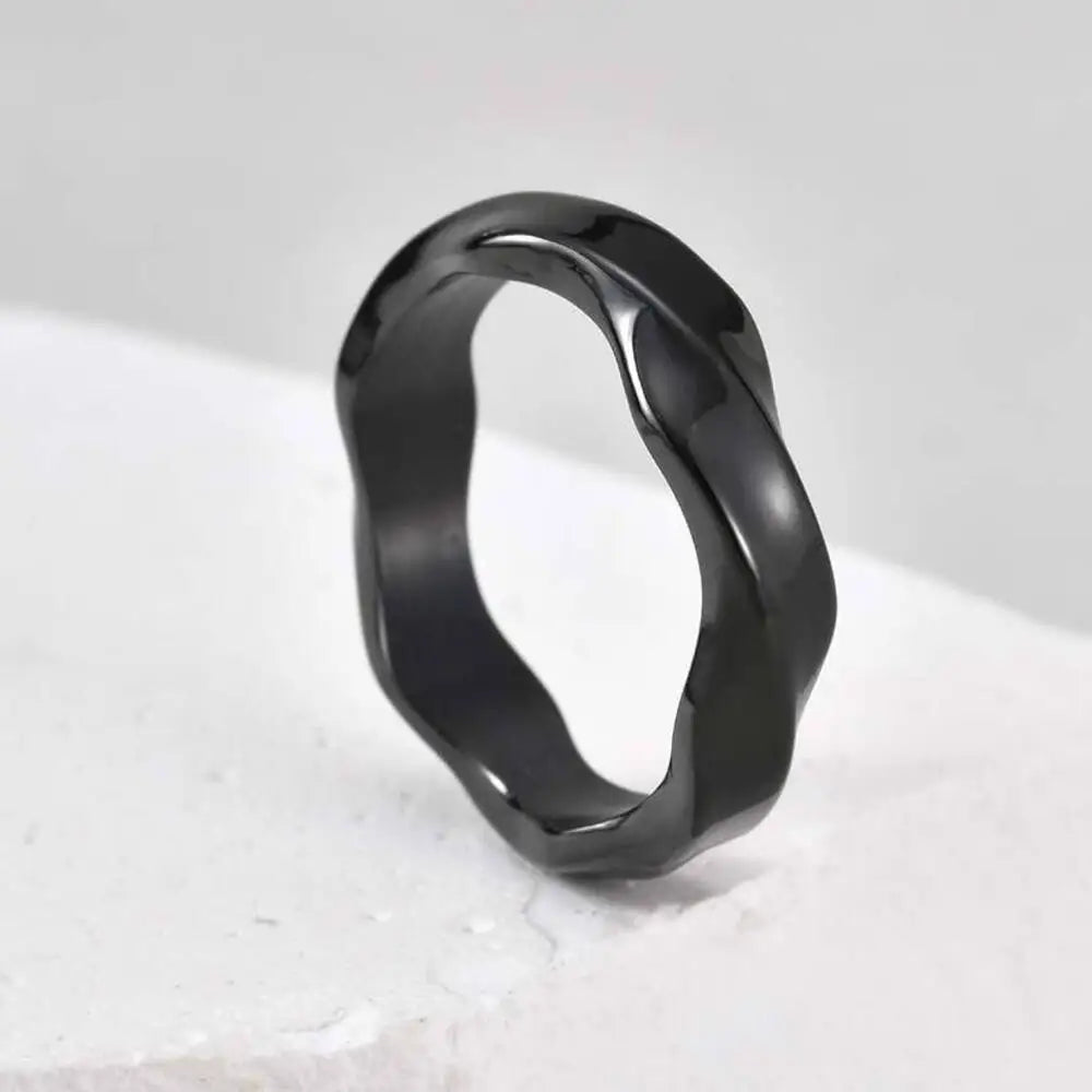 Abstract Y2K Twisted Ring
