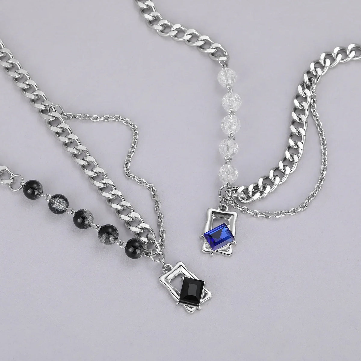 Cracked Imitation Pearl Necklace