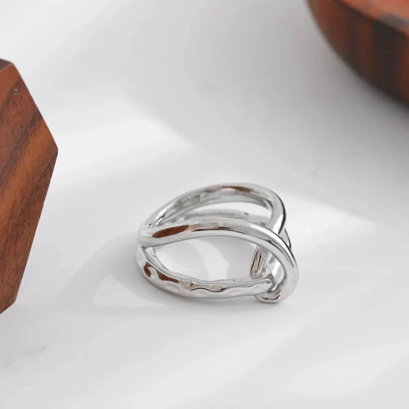 Dainty Aesthetic Twisted Chic Ring