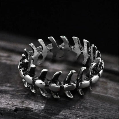Vertebrae Band Ring