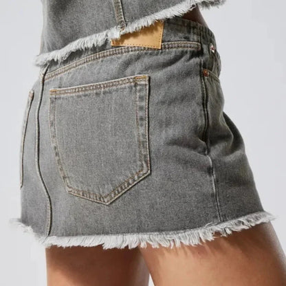 Low Waist Y2K Grey Raw Edge Retro Denim Mini Skirt