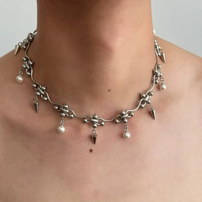 Punk Y2K Chandelier Pearl Metal Rivet Necklace