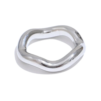 Rocking Waves Ring