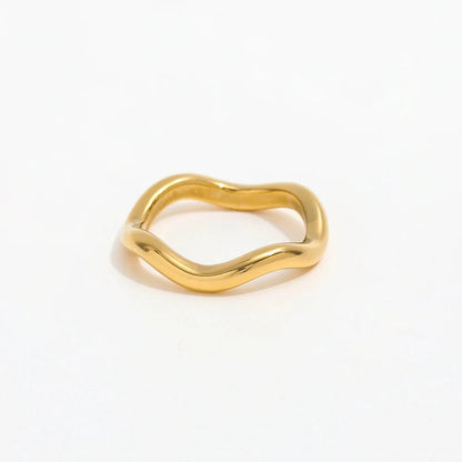 Rocking Waves Ring