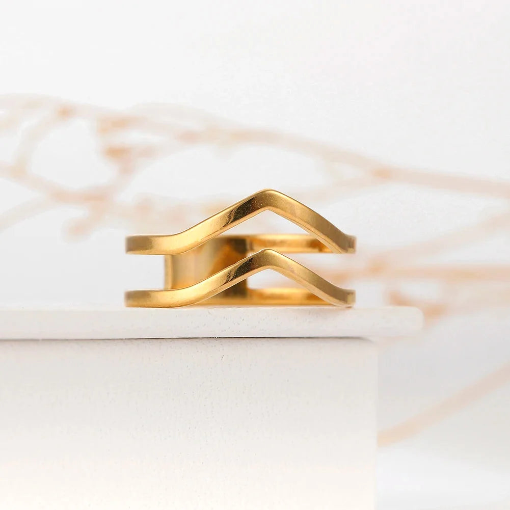 Two V Shape Ring
