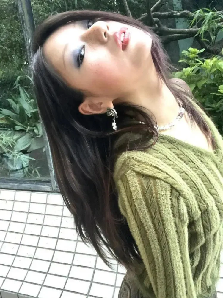 Vintage Y2K Green Striped Crop V Neck Cardigan