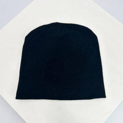 Y2K 8 Ball Graphic Beanie