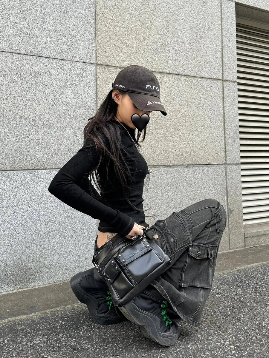Y2K Black Low Waist Cargo Flared Jeans