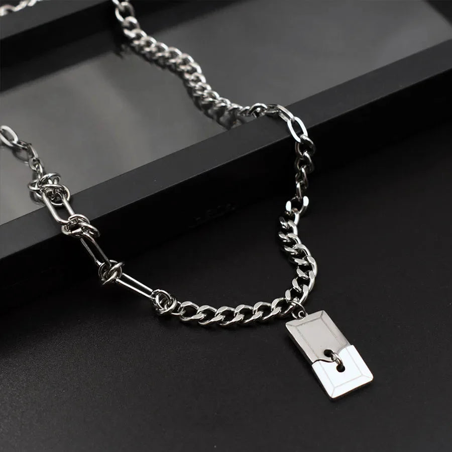 Y2K Broken Pendant Chain Necklace
