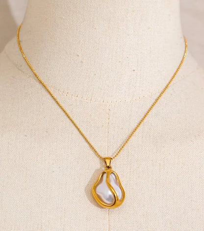 Y2K Chic Simulated Pearl Pendant Necklace