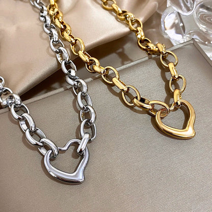Y2K Irregular Hollow Heart Pendant Thick Necklace