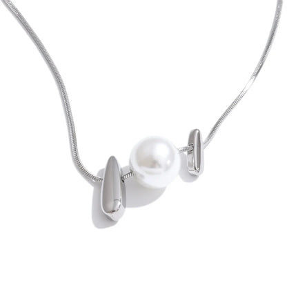 Y2K Simulated Pearl Drop Charm Necklace