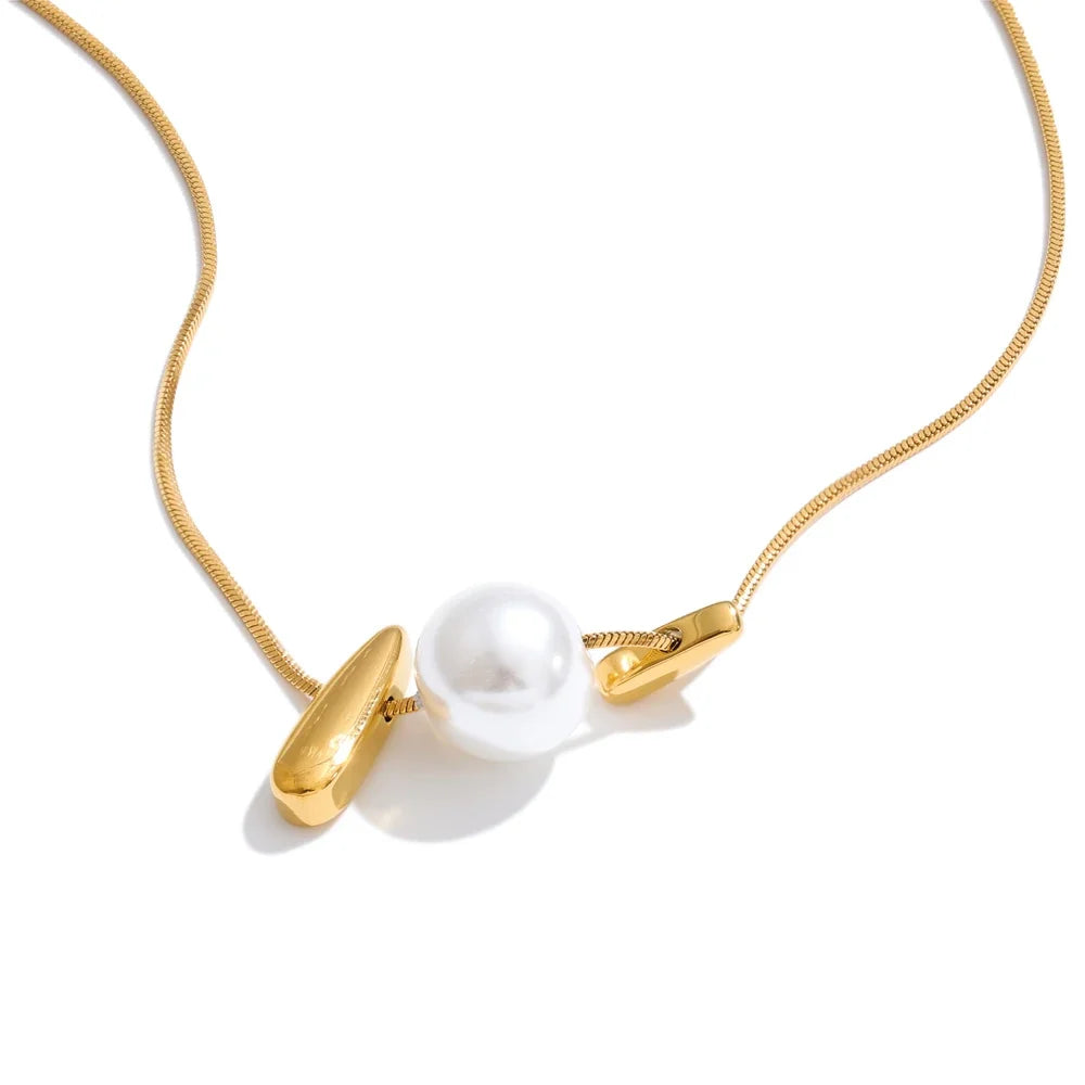 Y2K Simulated Pearl Drop Charm Necklace