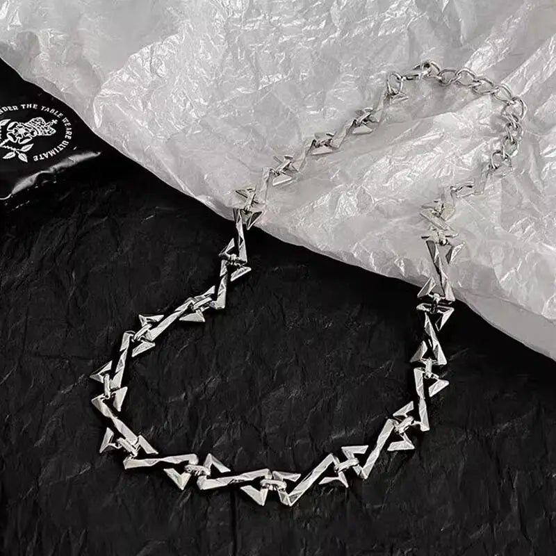 Y2K Z Chain Necklace